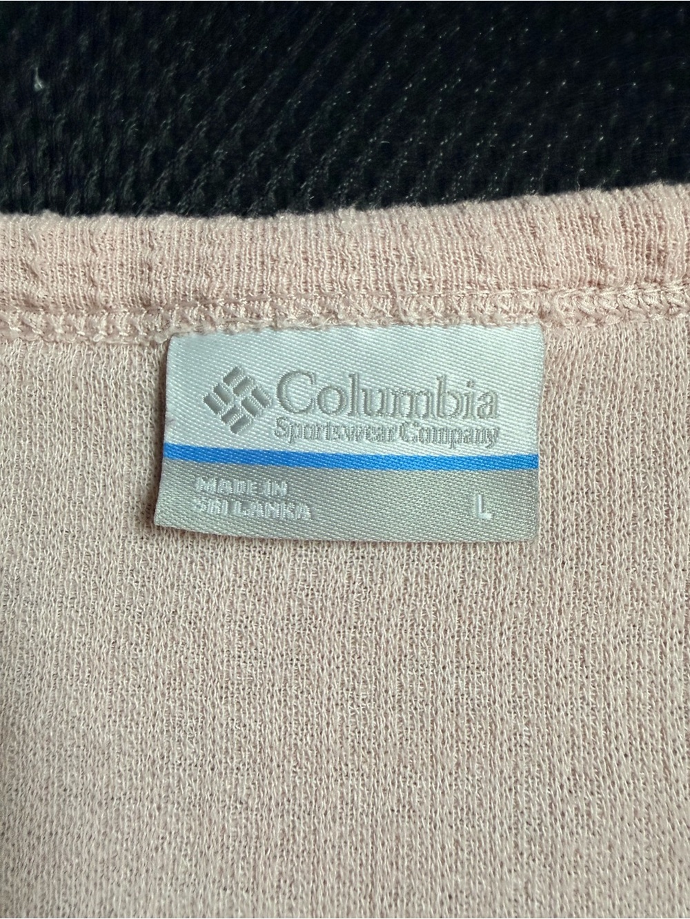 Columbia Women's Light Pink Waffle Thermal Long Sleeve Pullover - Picture 3 of 5